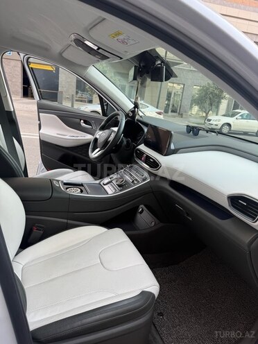 Hyundai Santa Fe 2022, 35,000 km - 1.6 l - Bakı