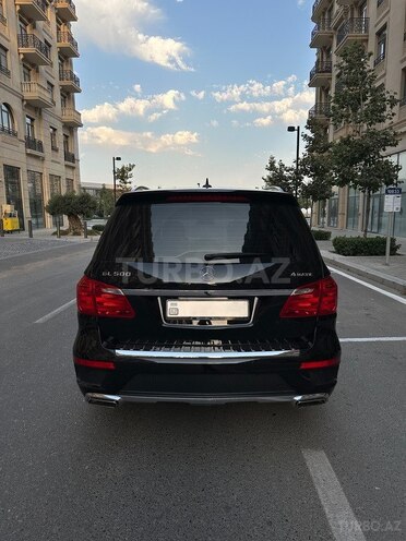 Mercedes GL 500 4MATIC 2014, 143,000 km - 4.7 l - Bakı