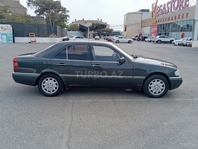 Mercedes C 180 1995, 385,000 km - 1.8 l - Bakı