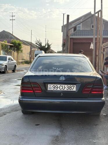 Mercedes E 270 1999, 600,000 km - 2.7 l - Bakı