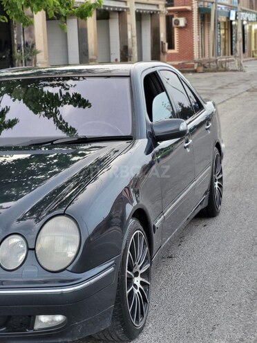 Mercedes E 270 1999, 600,000 km - 2.7 l - Bakı