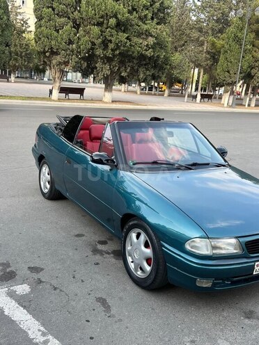 Opel Astra 1996, 254,000 km - 1.6 l - Sumqayıt