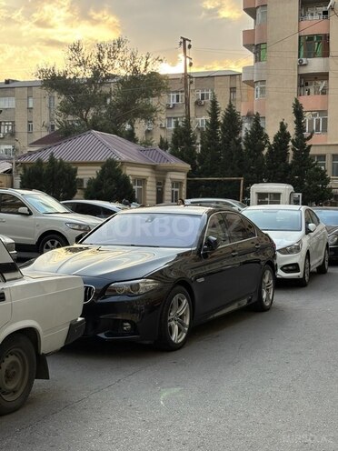 BMW 528 2014, 240,000 km - 2.0 l - Xırdalan