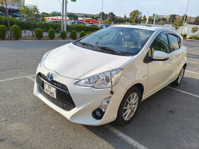 Toyota Aqua 2015, 85,520 km - 1.5 l - Bakı