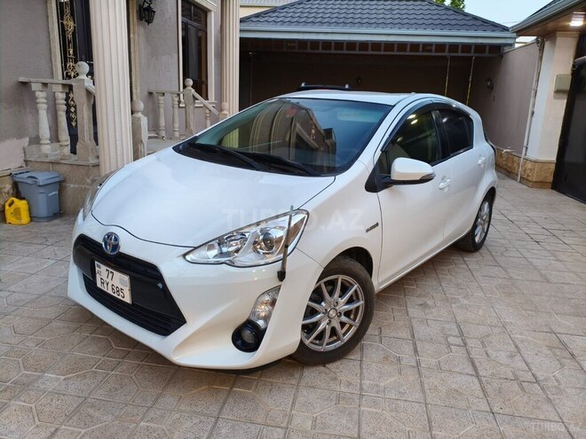 Toyota Aqua 2015, 85,520 km - 1.5 l - Bakı