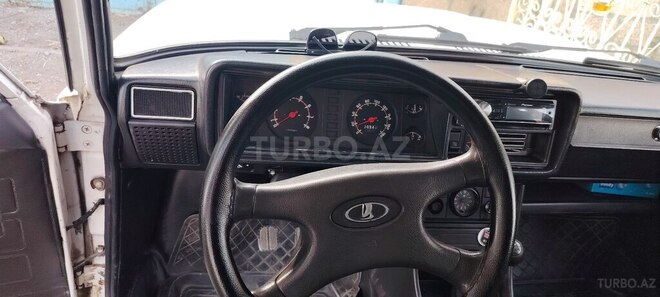 LADA (VAZ) 2107 2006, 68,000 km - 1.6 l - Yevlax