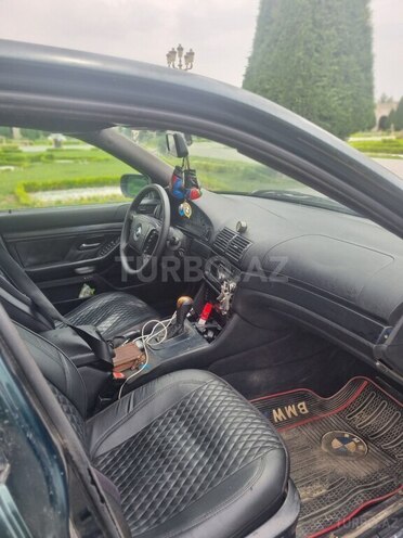 BMW 520 1996, 260,000 km - 2.0 л - Gəncə