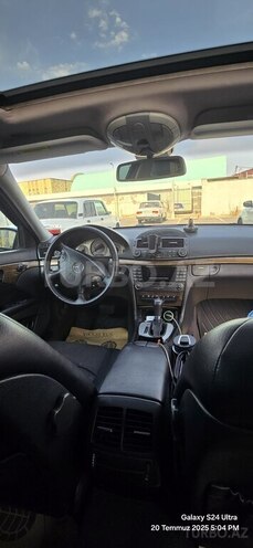 Mercedes E 280 2003, 257,123 km - 2.8 l - Bakı