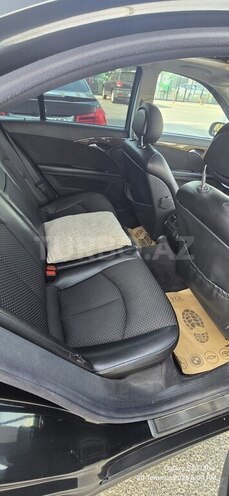 Mercedes E 280 2003, 257,123 km - 2.8 l - Bakı