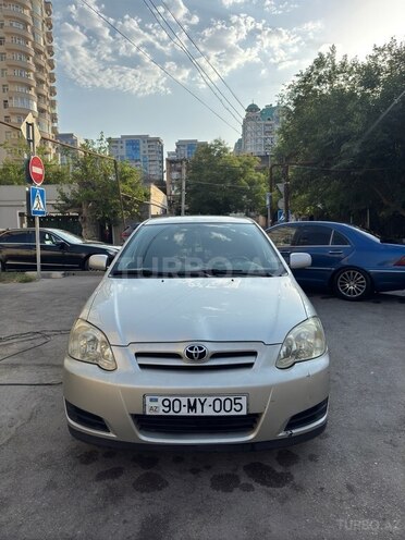 Toyota Corolla 2005, 315,000 km - 1.4 l - Bakı