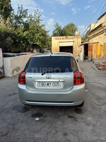 Toyota Corolla 2005, 315,000 km - 1.4 l - Bakı