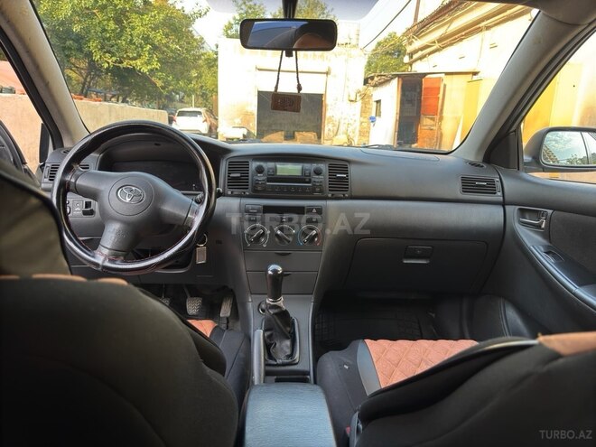 Toyota Corolla 2005, 315,000 km - 1.4 l - Bakı
