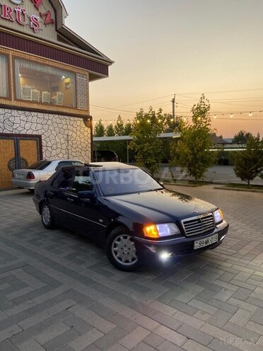 Mercedes C 180 1999, 550,000 km - 1.8 л - Sabirabad