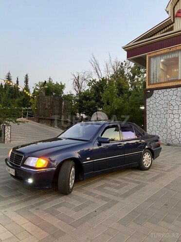 Mercedes C 180 1999, 550,000 km - 1.8 л - Sabirabad