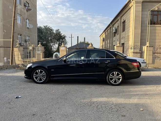 Mercedes E 220 d 2009, 261,176 km - 2.1 л - Bakı