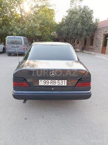Mercedes E 250 1993, 500,000 km - 2.5 l - Bakı