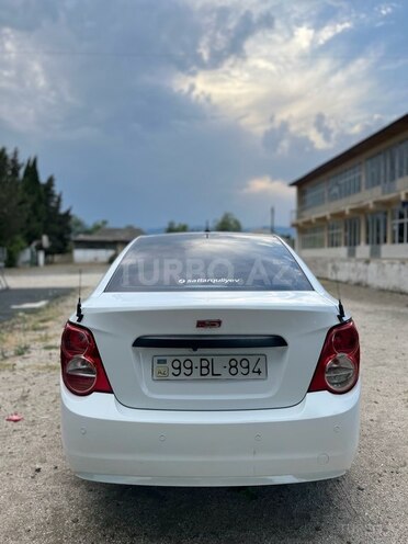 Chevrolet Aveo 2011, 200,000 km - 1.2 l - Astara