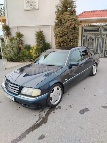 Mercedes C 220 d 1997, 666,665 km - 2.2 l - Bakı