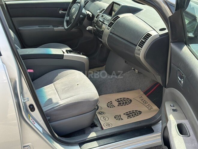 Toyota Prius 2009, 280,000 km - 1.5 л - Bakı