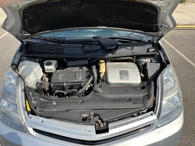 Toyota Prius 2009, 280,000 km - 1.5 л - Bakı