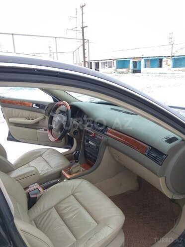 Audi A6 2004, 249,000 km - 3.0 l - Sumqayıt