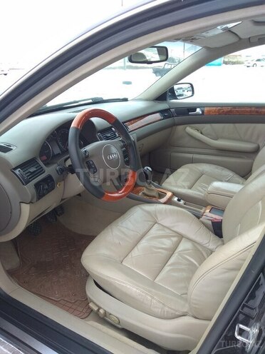 Audi A6 2004, 249,000 km - 3.0 l - Sumqayıt
