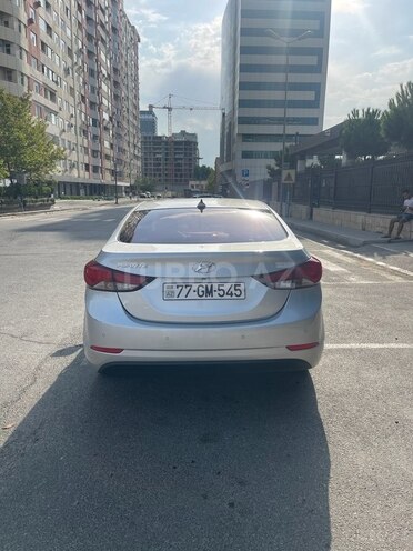 Hyundai Avante 2015, 190,000 km - 1.6 l - Bakı
