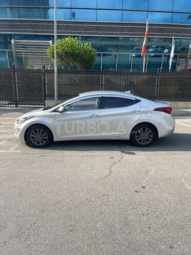 Hyundai Avante 2015, 190,000 km - 1.6 l - Bakı