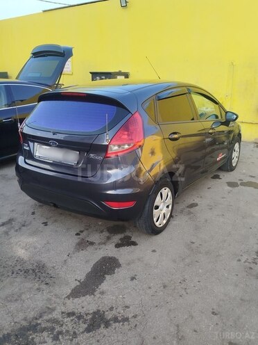 Ford Fiesta 2009, 449,000 km - 1.4 l - Bakı