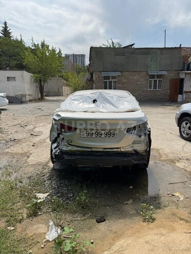 Hyundai Elantra 2015, 158,915 km - 1.8 l - Bakı