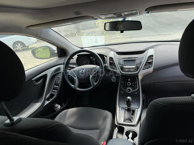 Hyundai Elantra 2015, 158,915 km - 1.8 l - Bakı