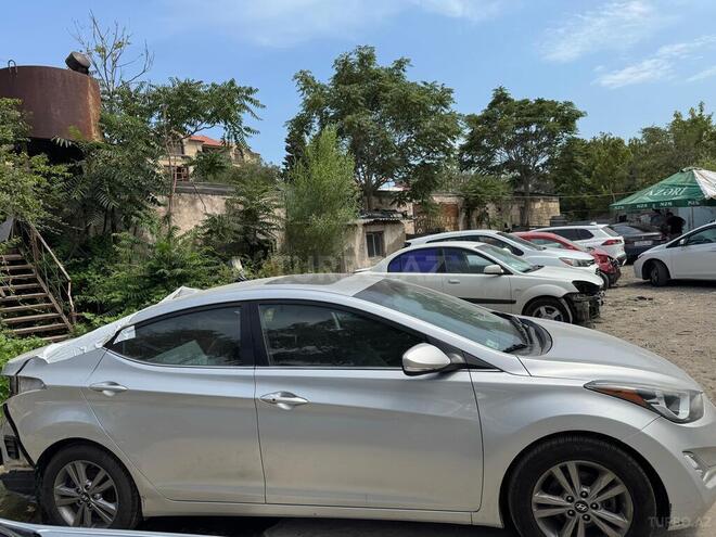 Hyundai Elantra 2015, 158,915 km - 1.8 l - Bakı