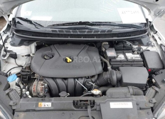 Hyundai Elantra 2015, 158,915 km - 1.8 l - Bakı