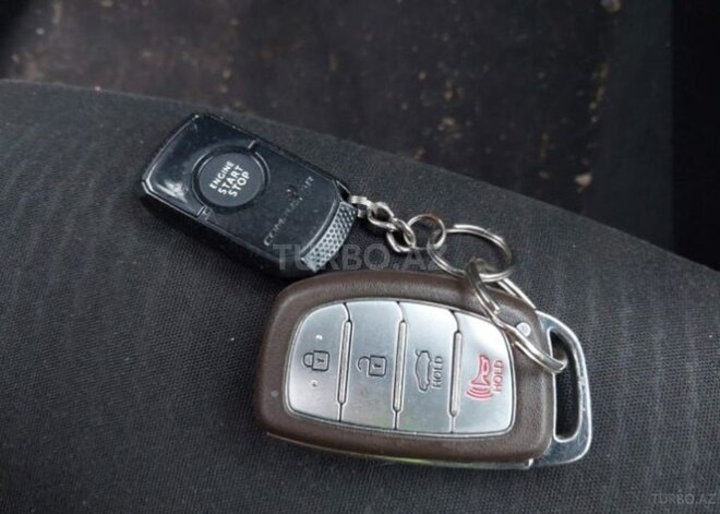 Hyundai Elantra 2015, 158,915 km - 1.8 l - Bakı