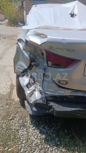 Hyundai Elantra 2015, 158,915 km - 1.8 l - Bakı