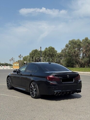 BMW 528 2015, 175,000 km - 2.0 l - Bakı