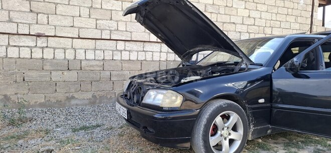 Mercedes C 240 1997, 317,000 km - 2.6 l - Şamaxı