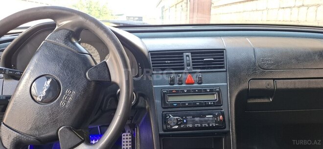 Mercedes C 240 1997, 317,000 km - 2.6 l - Şamaxı