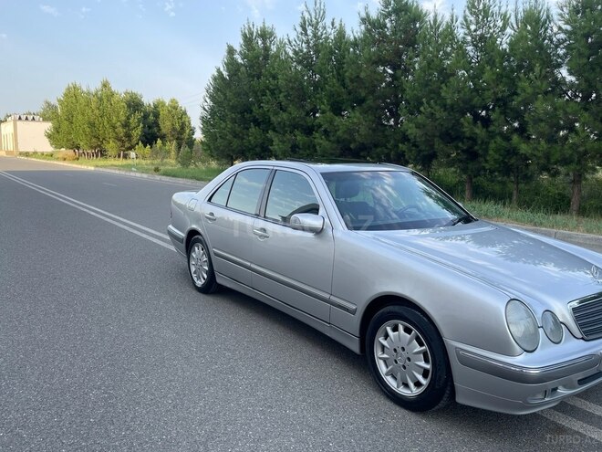 Mercedes E 240 2000, 255,000 km - 2.4 l - Ağdaş