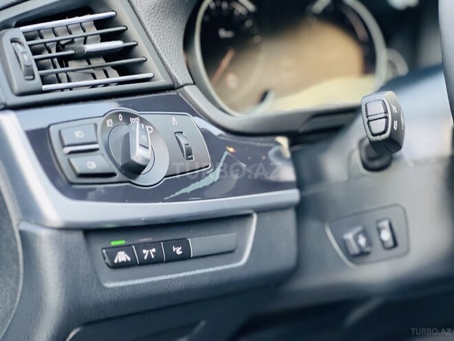BMW 520-19
