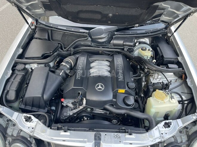 Mercedes E 240 2000, 255,000 km - 2.4 l - Ağdaş