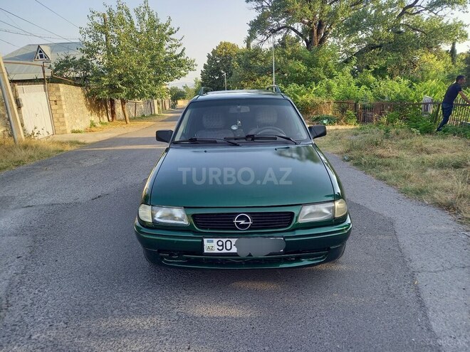 Opel Astra 1996, 280,000 km - 1.6 l - Şəki