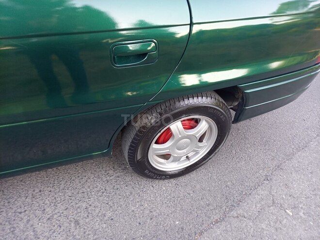 Opel Astra 1996, 280,000 km - 1.6 l - Şəki