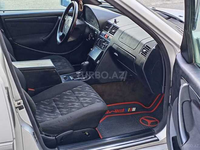 Mercedes C 180 1997, 301,245 km - 1.8 л - Bakı
