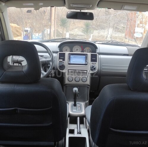 Nissan X-Trail 2003, 350,000 km - 2.0 л - Şirvan