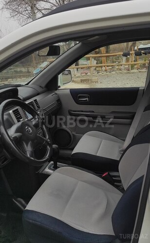 Nissan X-Trail 2003, 350,000 km - 2.0 л - Şirvan