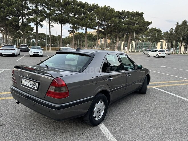 Mercedes C 180 1993, 326,000 km - 1.8 л - Sumqayıt