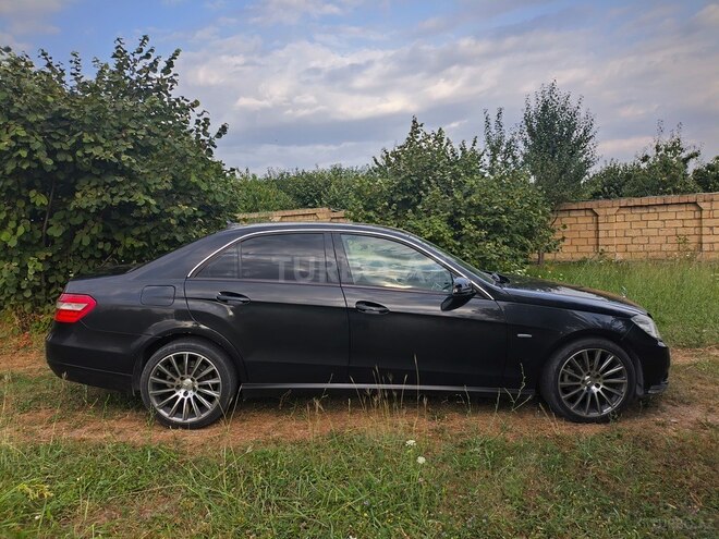 Mercedes E 220 d 2011, 272,000 km - 2.2 l - Bakı