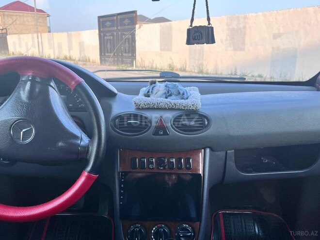 Mercedes A 160 2001, 266,285 km - 1.6 л - Bakı