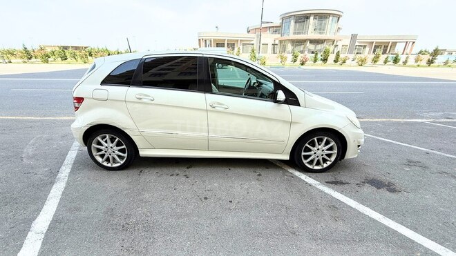 Mercedes B 170 2008, 189,627 km - 1.7 л - Sumqayıt